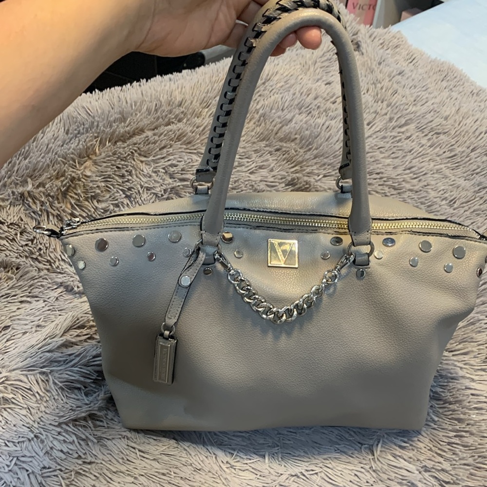 Victoria’s Secrets purse